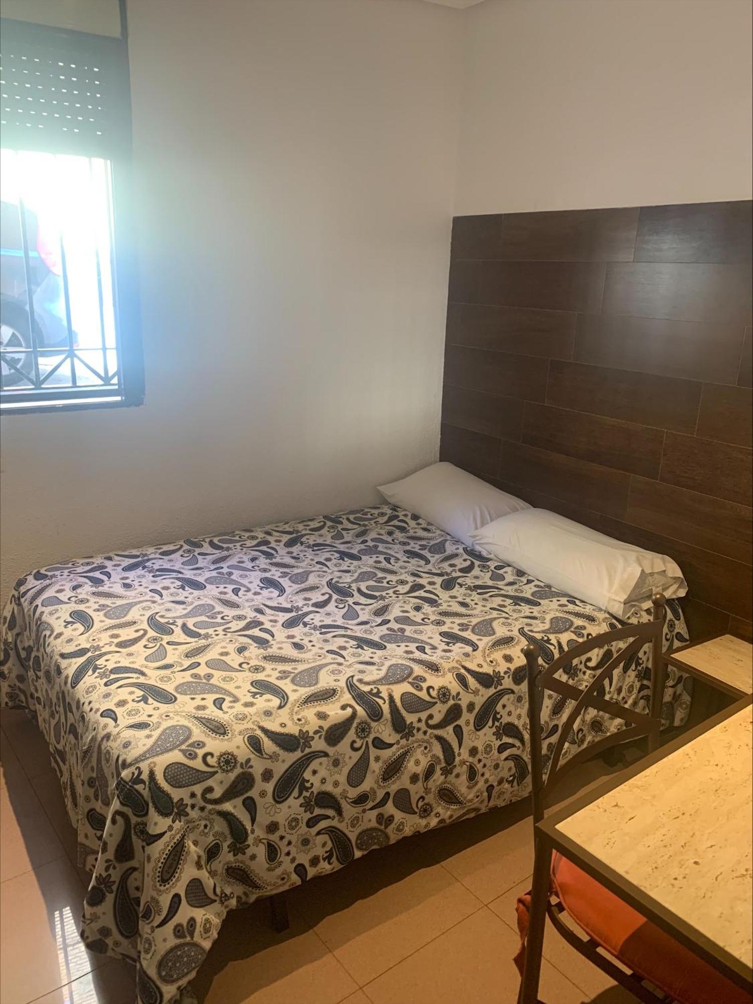 טולדו Hostal Sol מראה חיצוני תמונה
